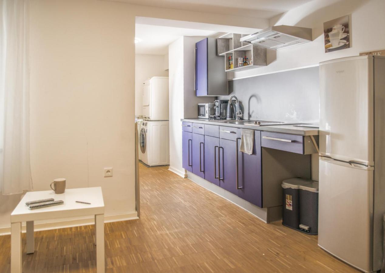 Altstadt Apartment Alisa デュッセルドルフ エクステリア 写真